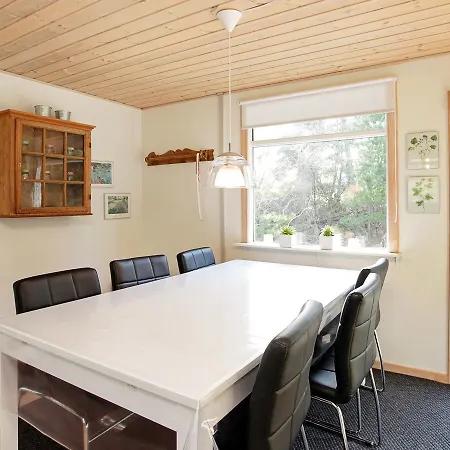 بيت للعطل Graceful Holiday Home In Bl Vand With Terrace