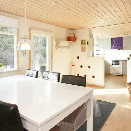 بيت للعطل Graceful Holiday Home In Bl Vand With Terrace Ho